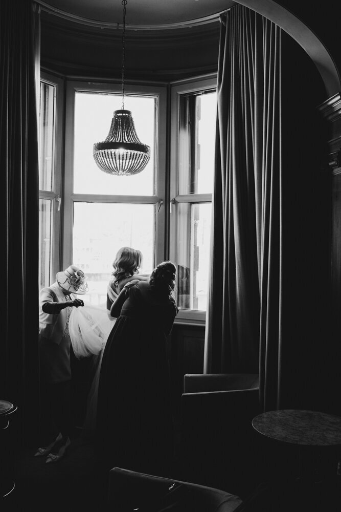 Edinburgh-Wedding-photographer-Ghillie-Dhu-36