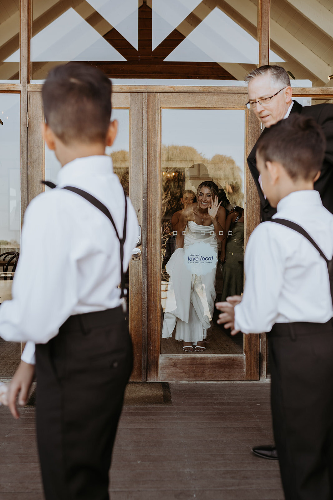 Sneak peek (83 of 195)