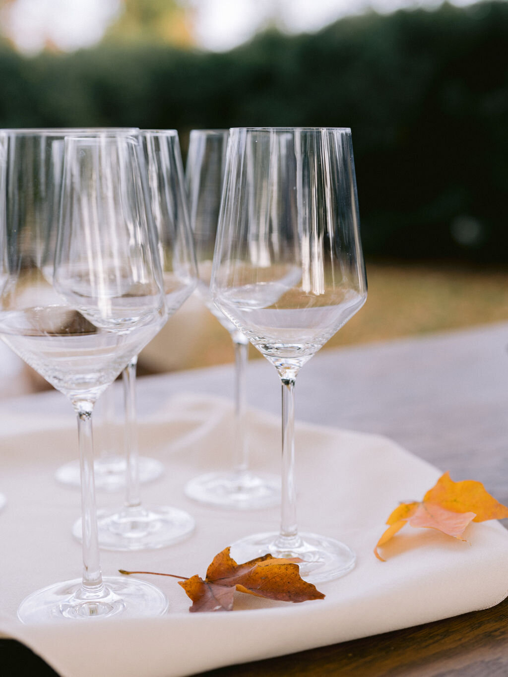 NikkiSanterre_EastCoastLuxuryWeddingPhotographer_CaitieHanrahan_KeswickHallWedding_Jac&Zach-171