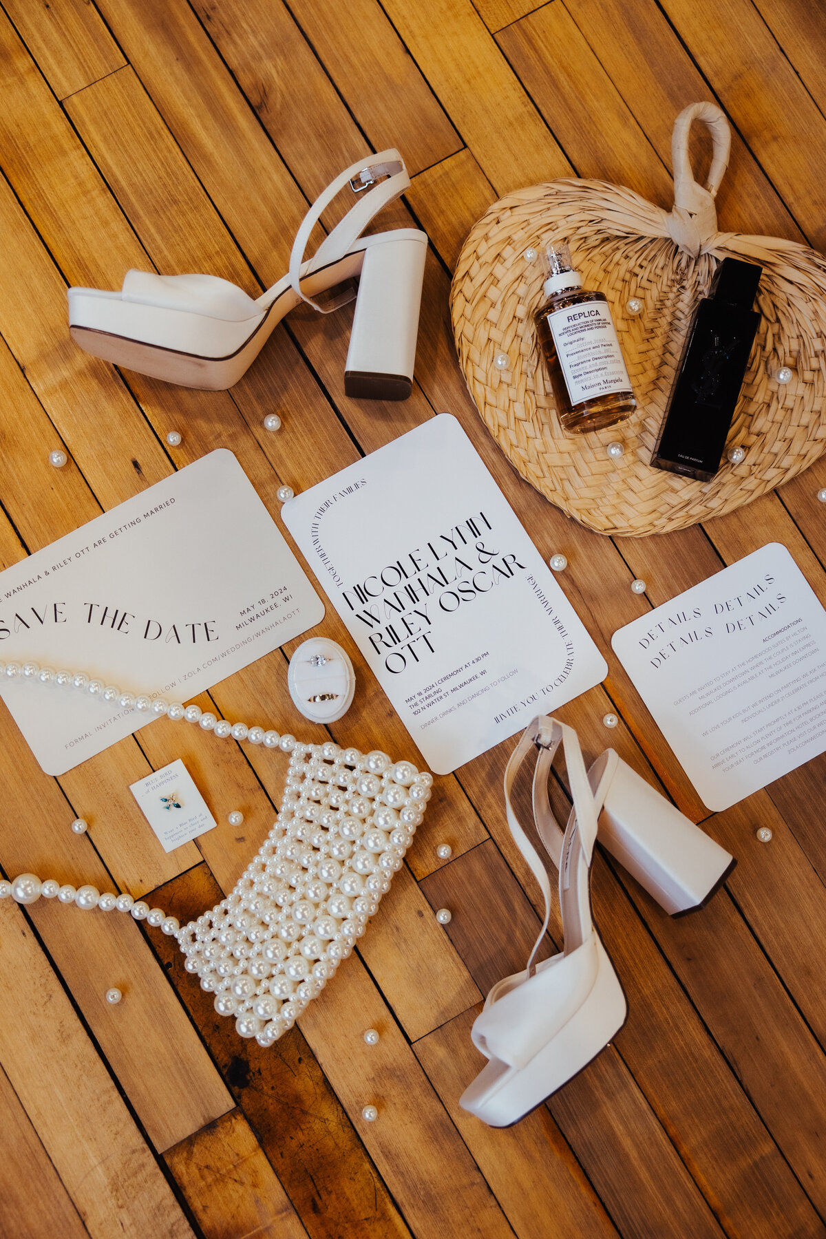 Milwaukee Wedding Photographer