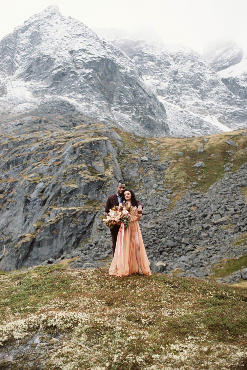 Alaska_Wedding_Elopement_CorinneGraves_1044