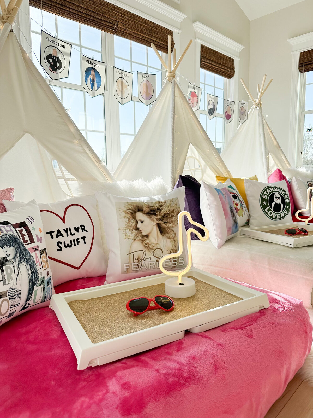 teepee beds with taylor swift pillows and props