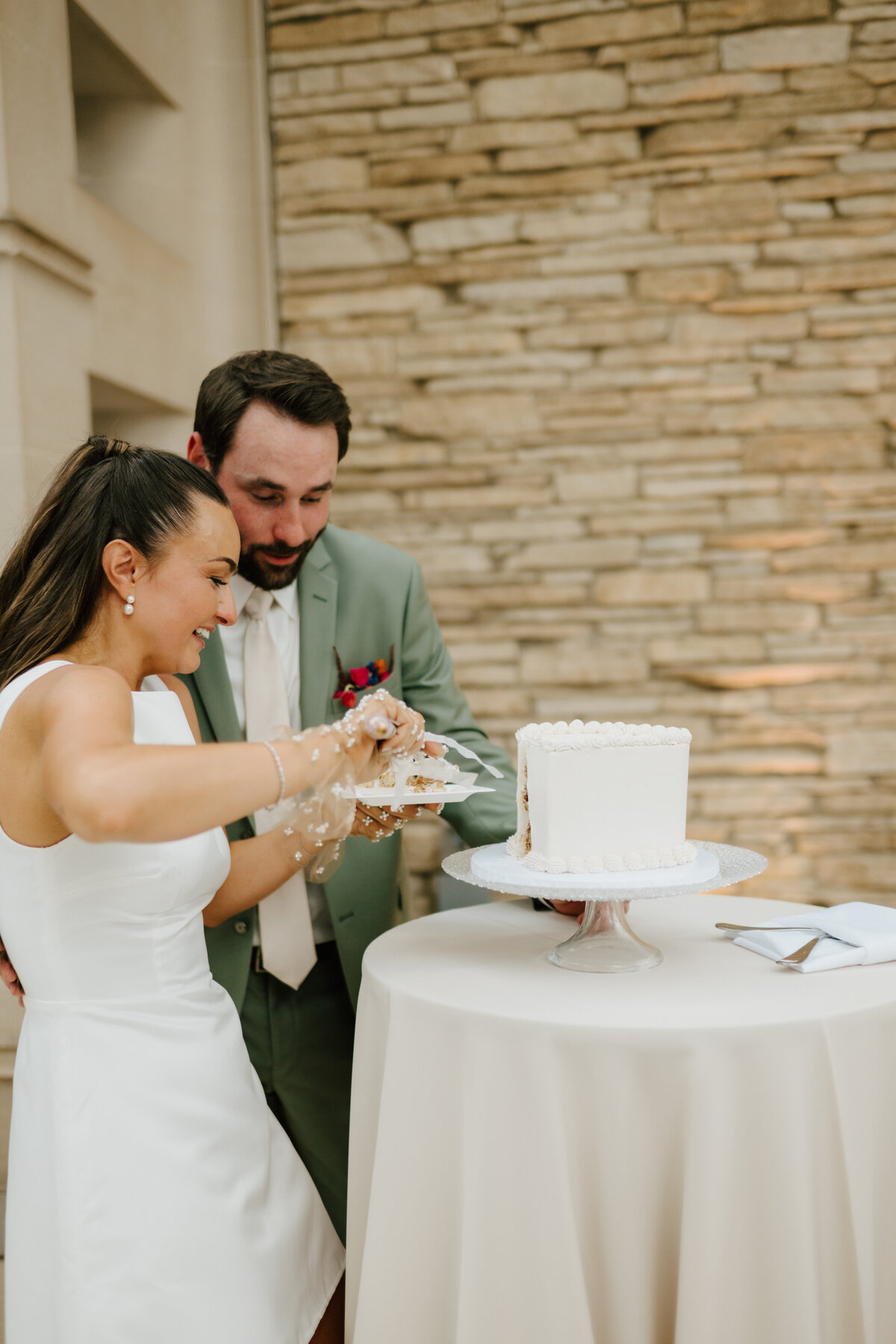 des-moines-wedding-photographer8.24.2024_1057