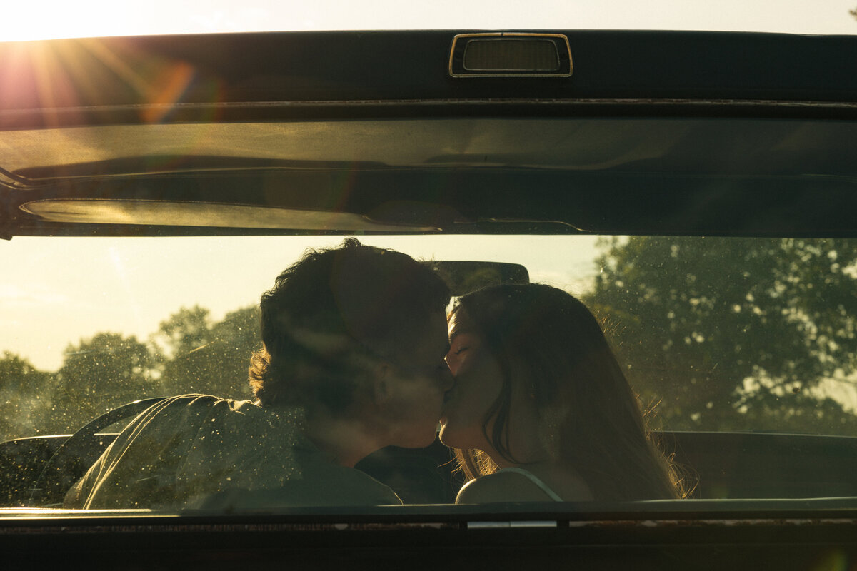 ADALYNNE-LUCAS-COUPLES-SESSION-FANCYSHOTSBYINGRID-2024-MAGNOLIA-HOLLOW-MO-087