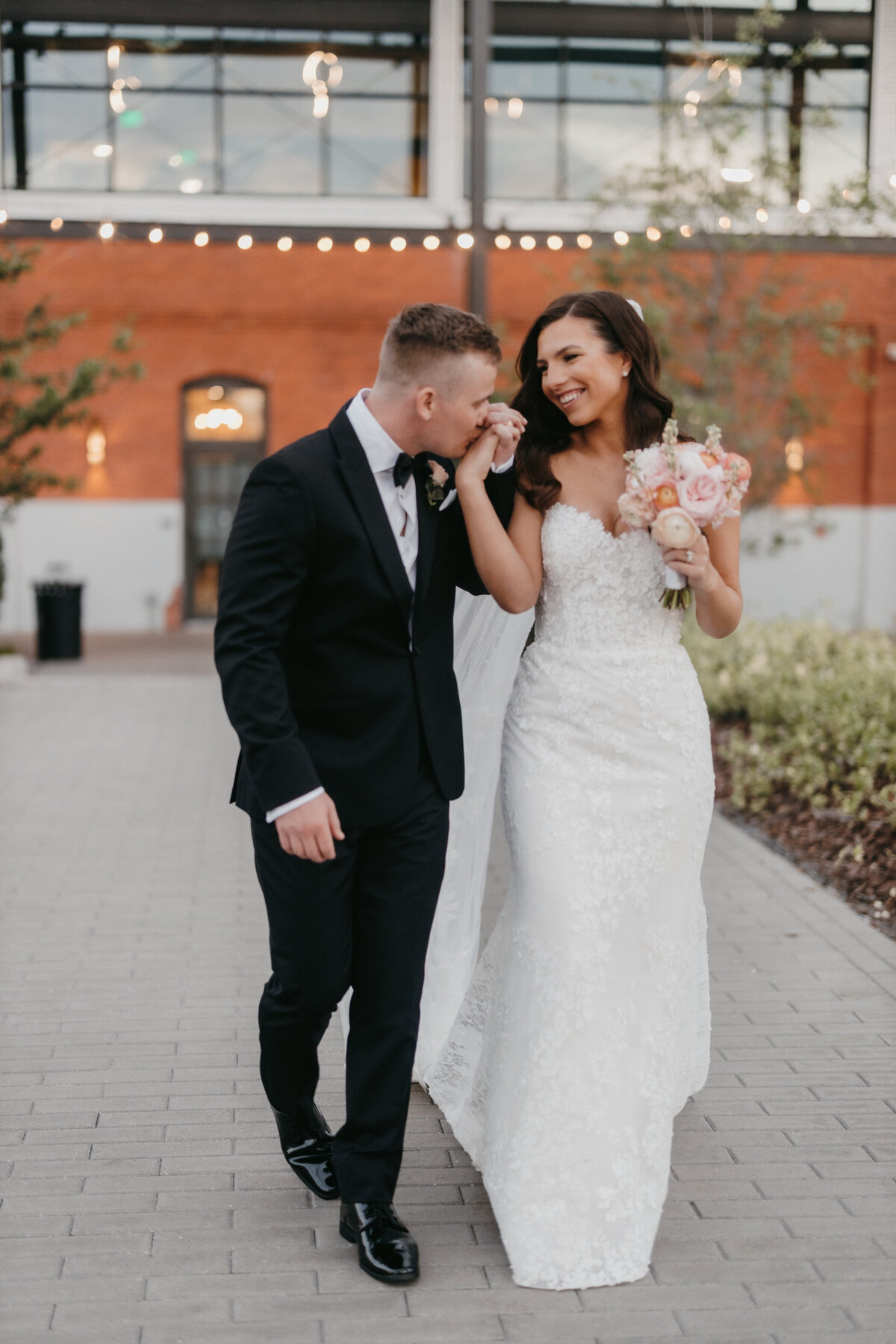 ashleigh + zach sneak peeks 93