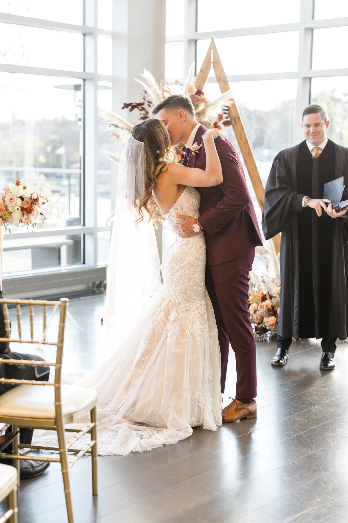 wedding-photography-river-view-at-occoquan-virginia-light-and-airy-46