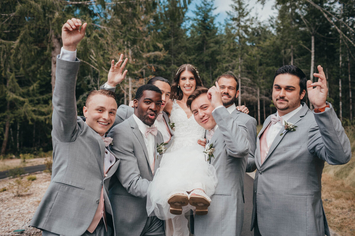 moments-and-mountains-photo-and-film-olympia-lacey-tacoma-wedding-tumwater-JI (530 of 142)