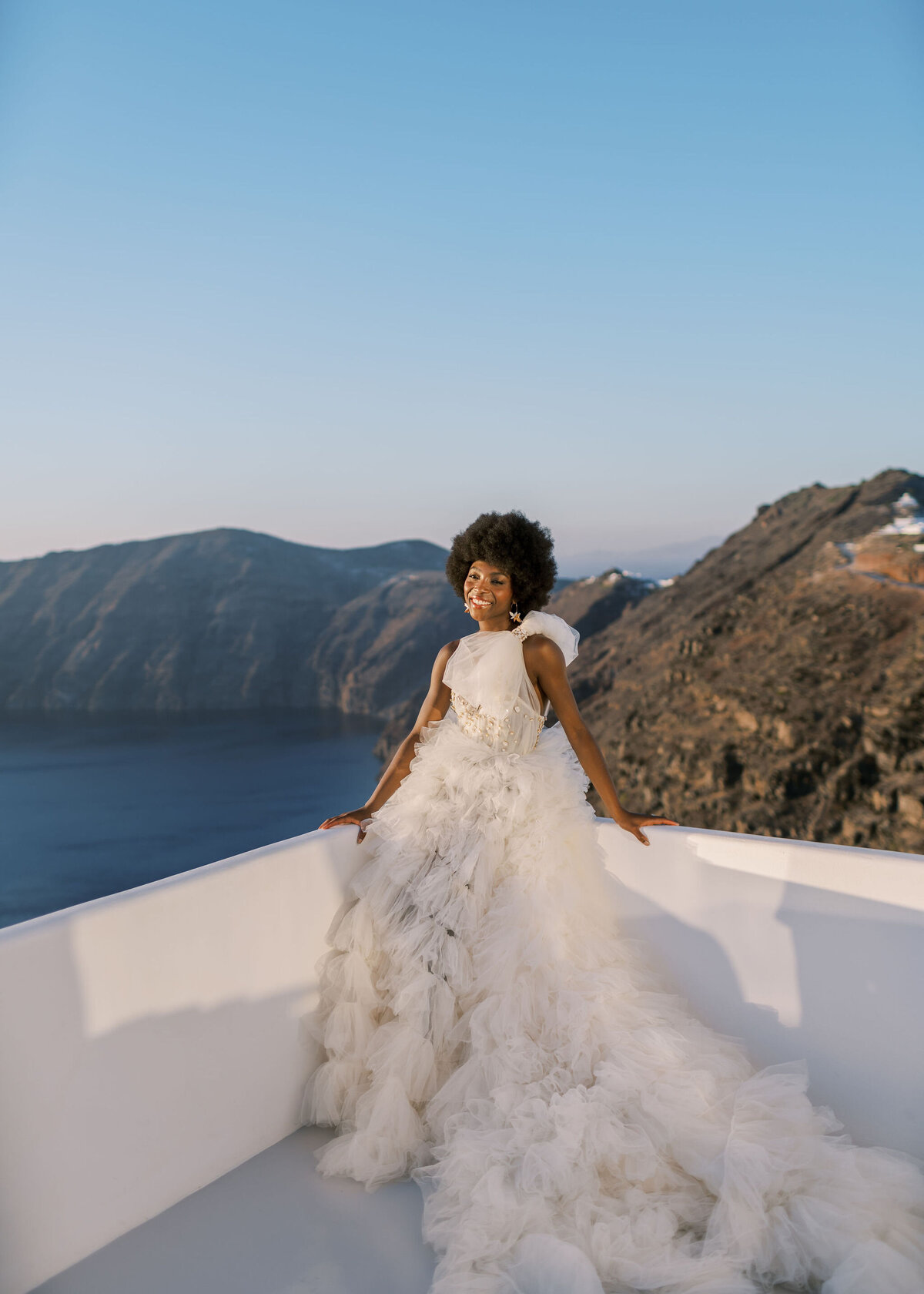 Greece Bridal Session Rocabella Santorini Millia London Gown Vicki Grafton Photography709