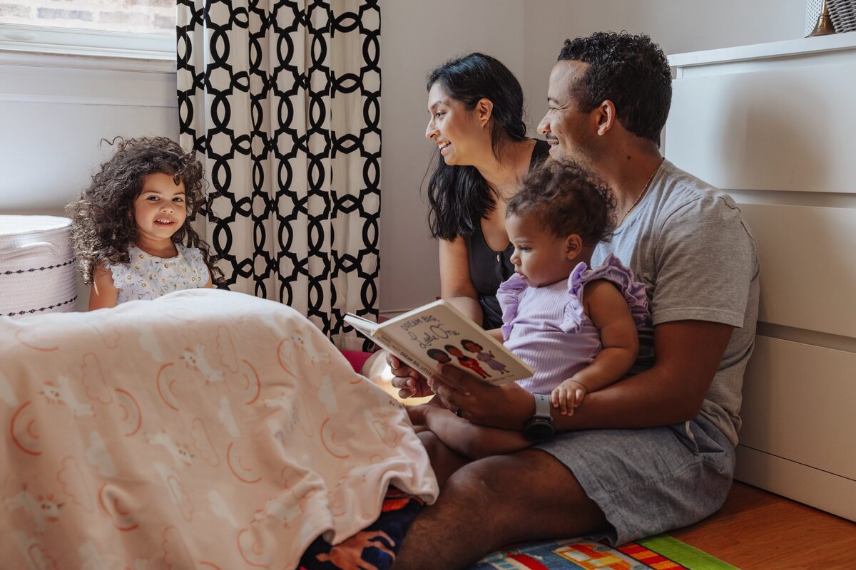 Chicago Family Photo Session by Taylor Lynn Studios