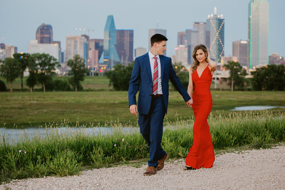 Dallas skyline engagement photos Hampton Morrow 0054
