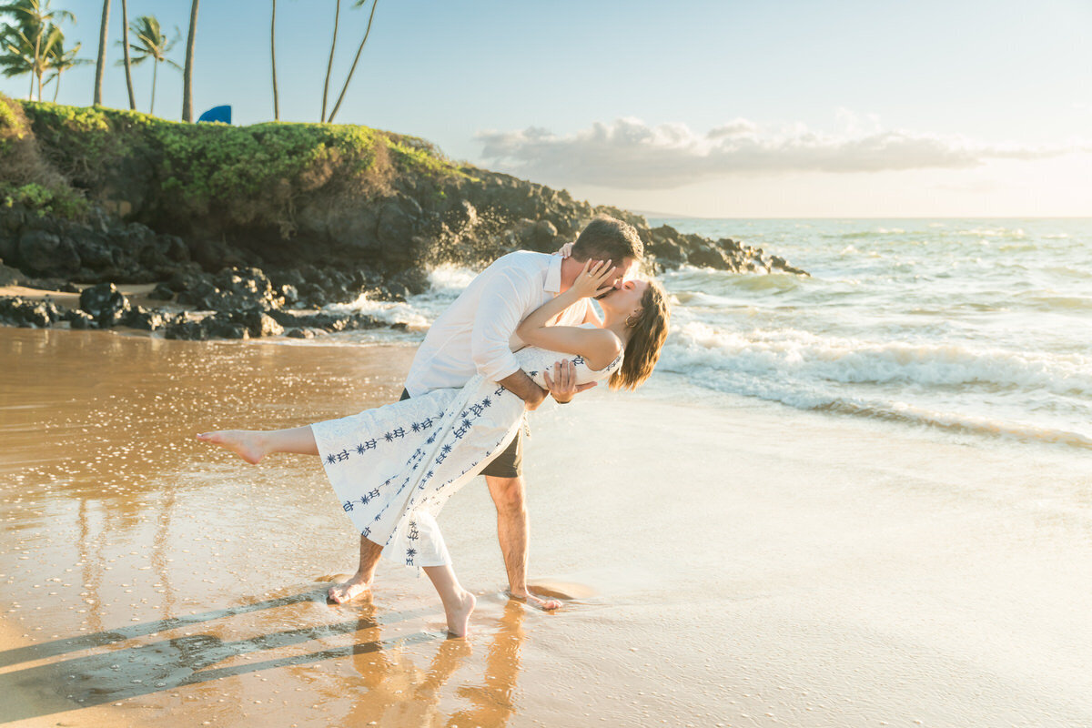 Romantic Maui couples photography