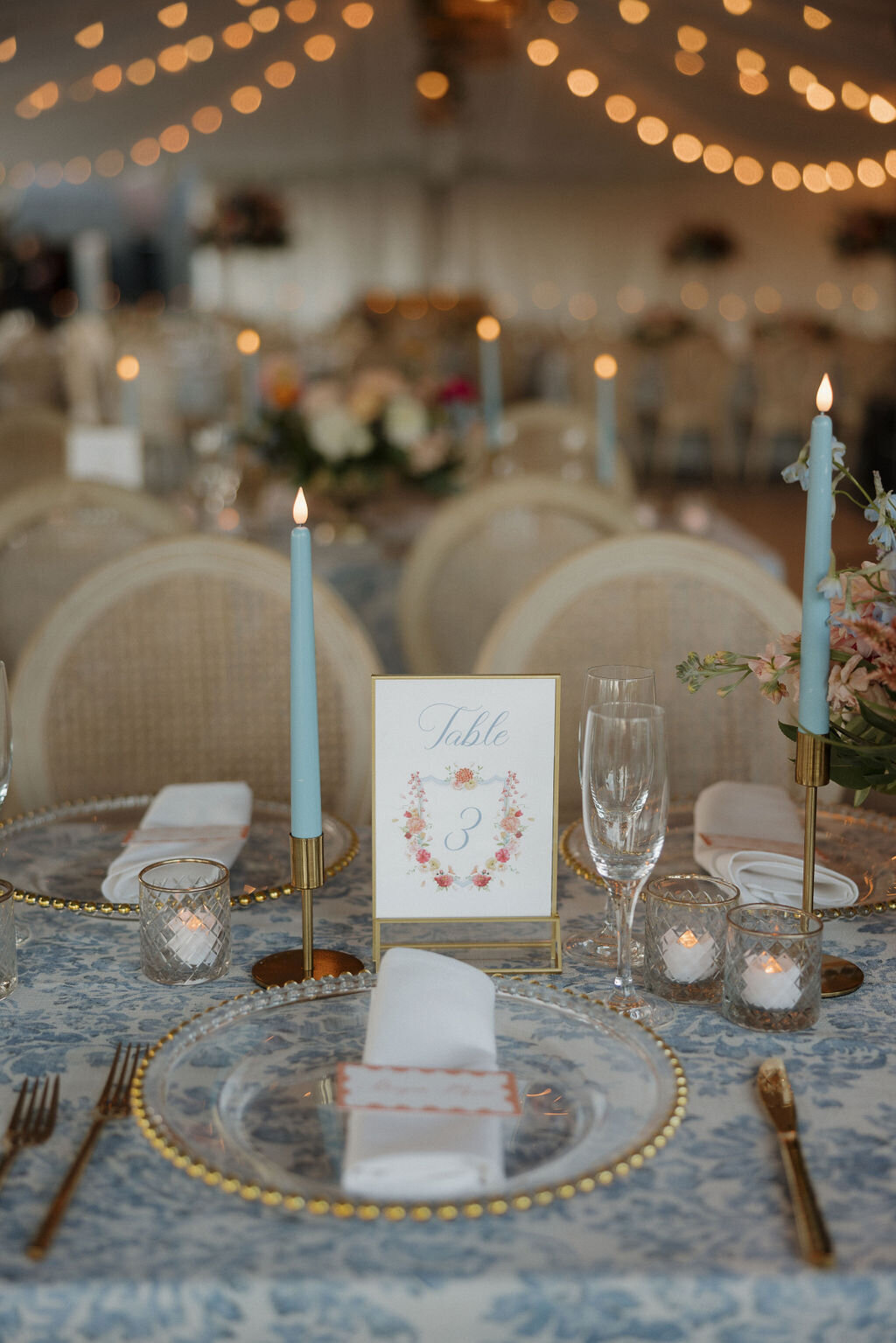 romantic Arrowhead Golf Club wedding