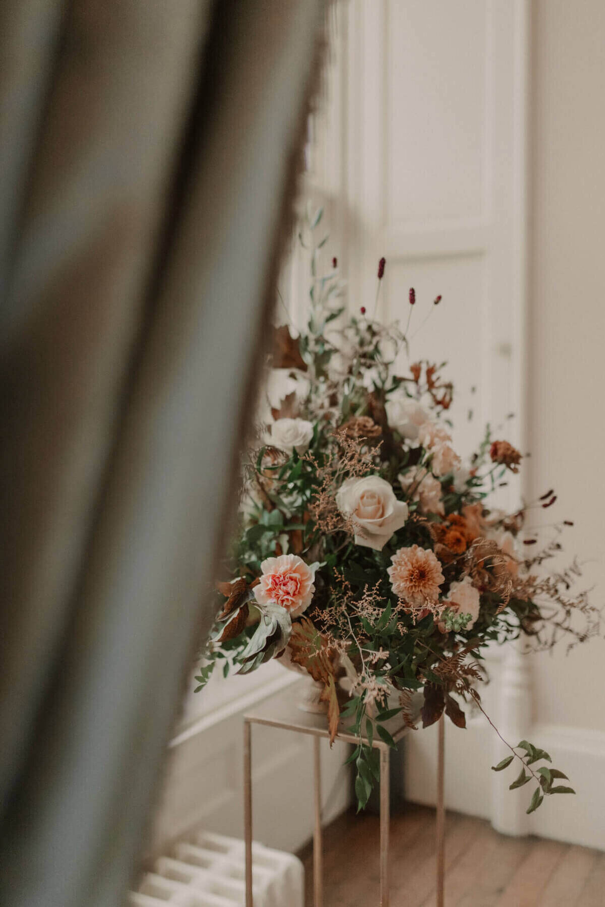 Carrie-Hampton-Court-House-Wedding-Flowers-Issy-And-Bella-Florist-Herefordshire34