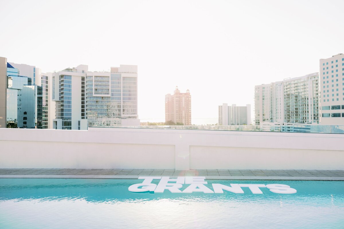 brittany-pannebaker-tampa-florida-destination-wedding-photographer-night-before-portfolio-welcome-party-4