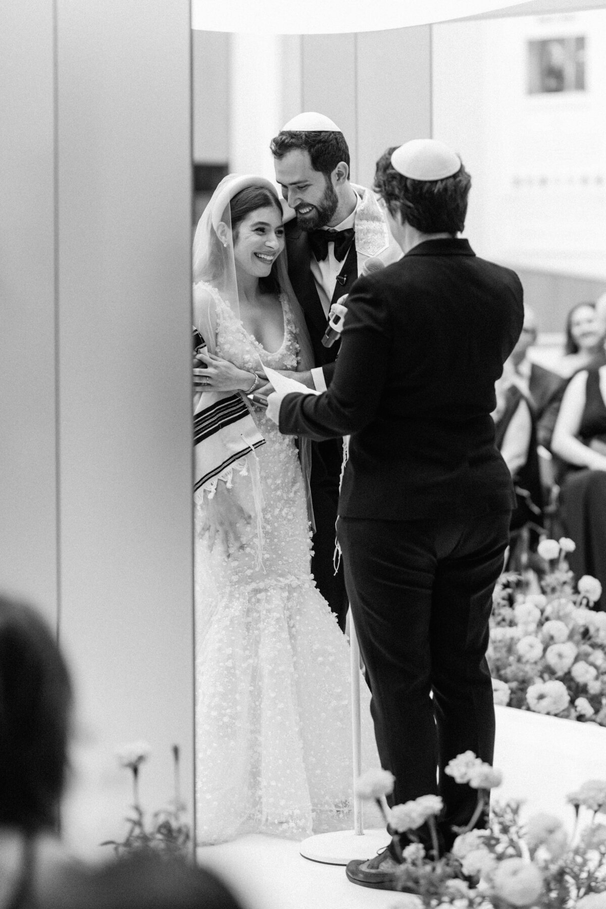 515-Art-Gallery-of-Ontario-AGO-Toronto-Canada-Zoe-Greg-Wedding-22