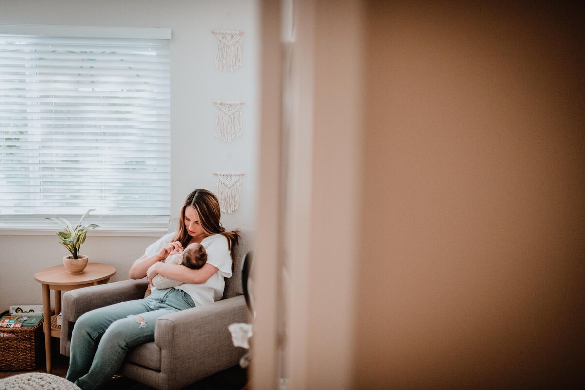 newborn-nursery-portrait