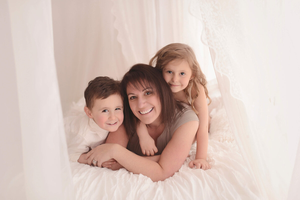 Amanda Gibson with her son and daughter