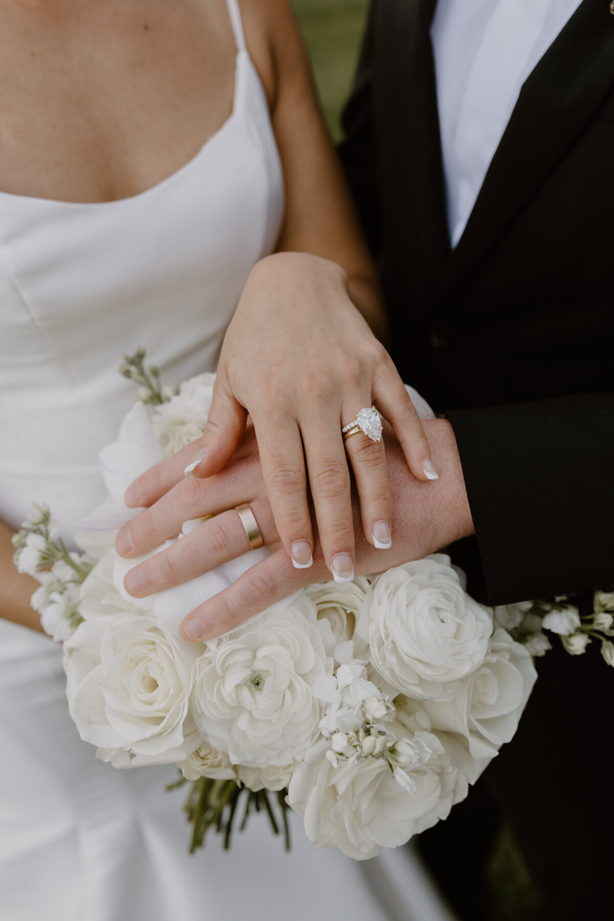 Just Married Portraits-2