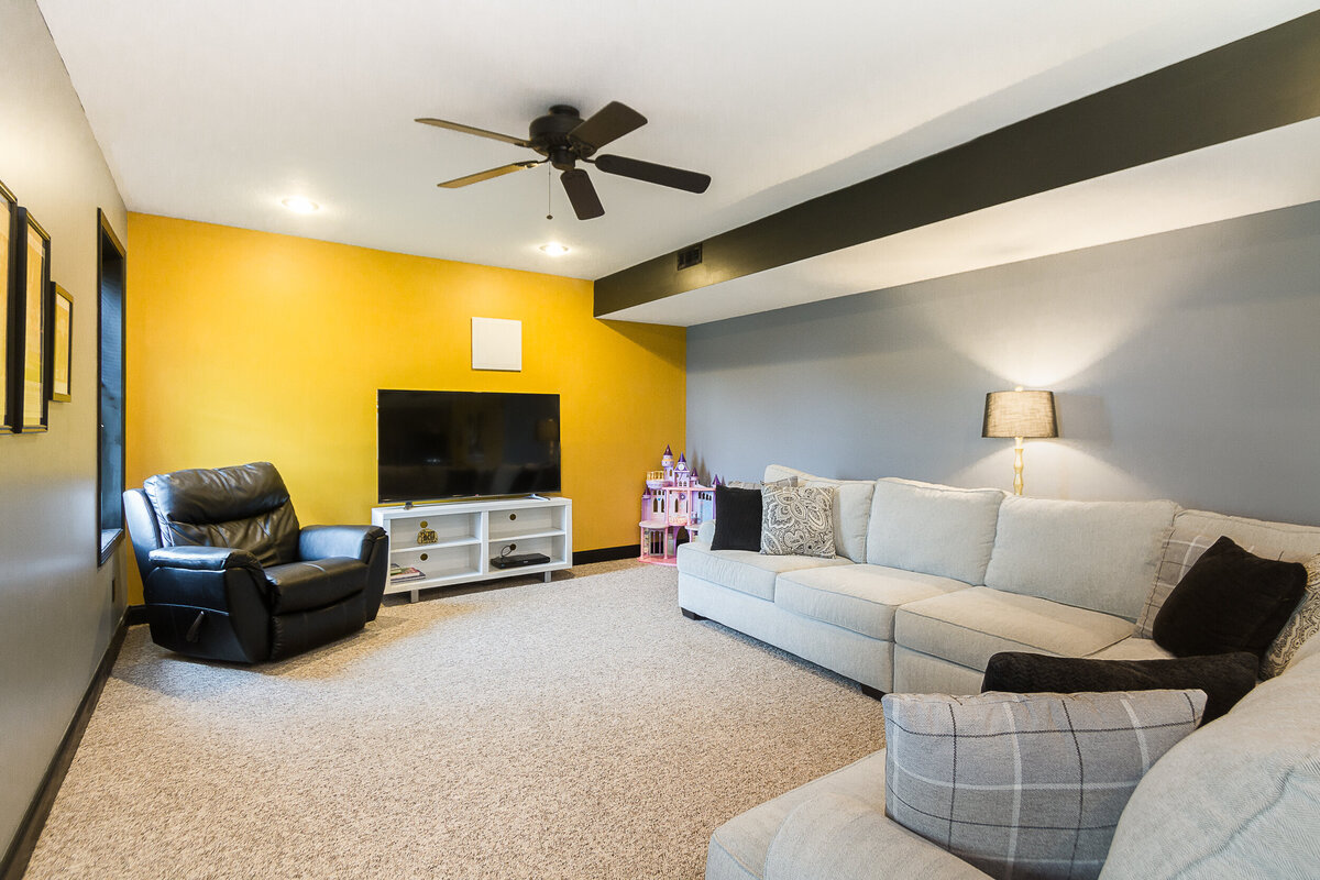 2544 SW Kristin Dr-1137