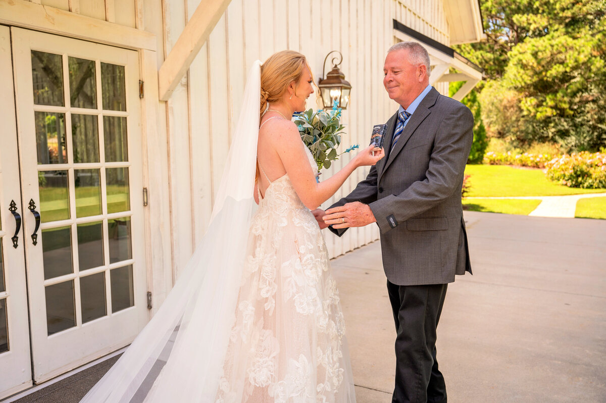 Thomas and Jenna - Details and Getting Ready-100