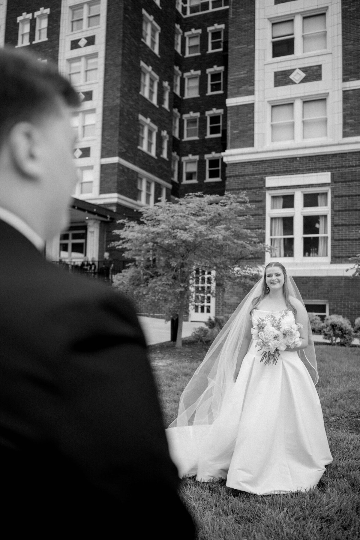 The Cottonwood Hotel Wedding Photos - Anna Brace Photography - Omaha Wedding Photographers-24