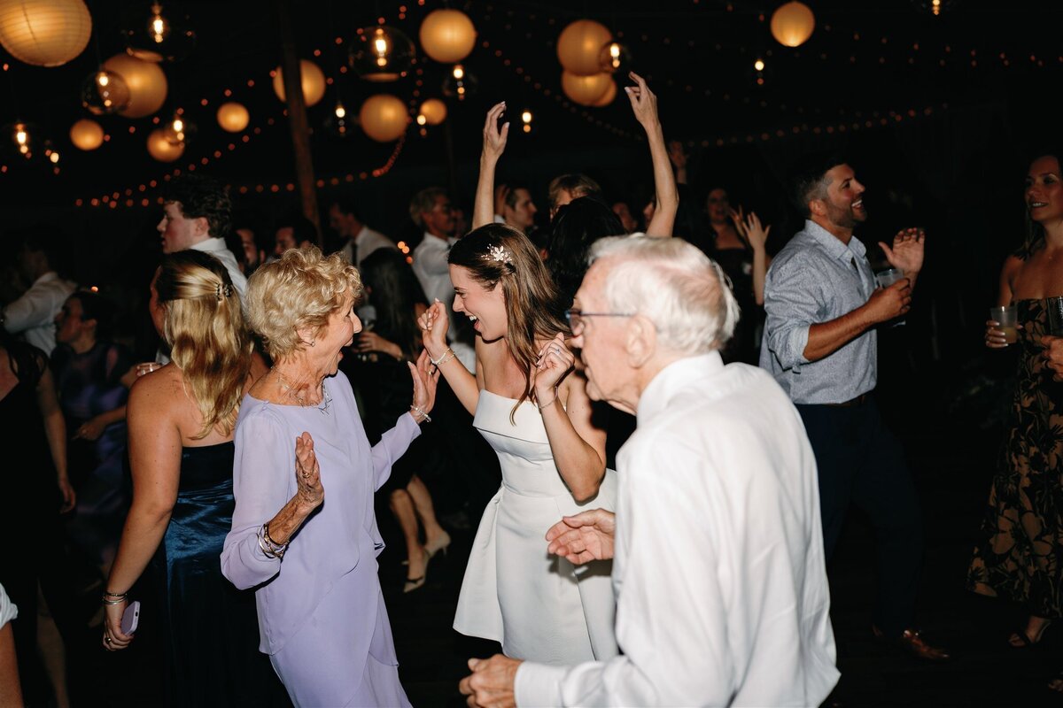 EmilyMartin_Wedding1199