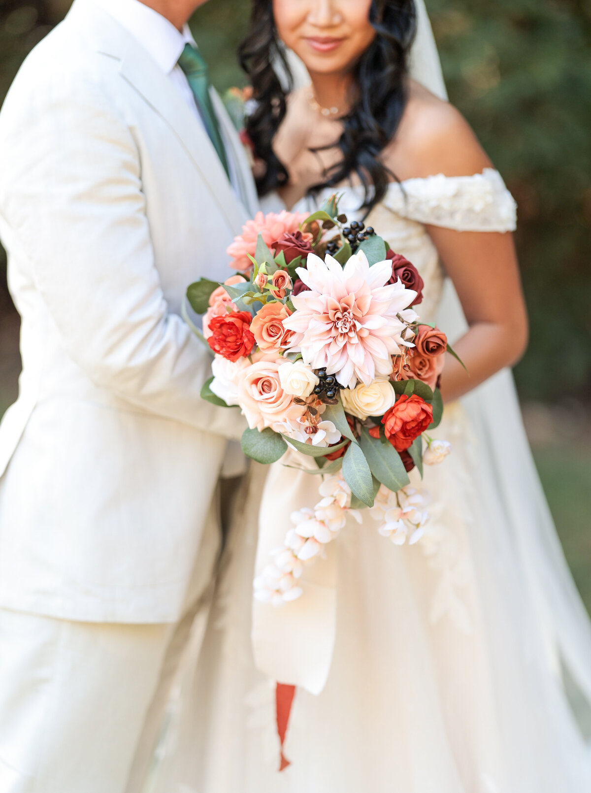 Close up on fall wedding bouquet. 
