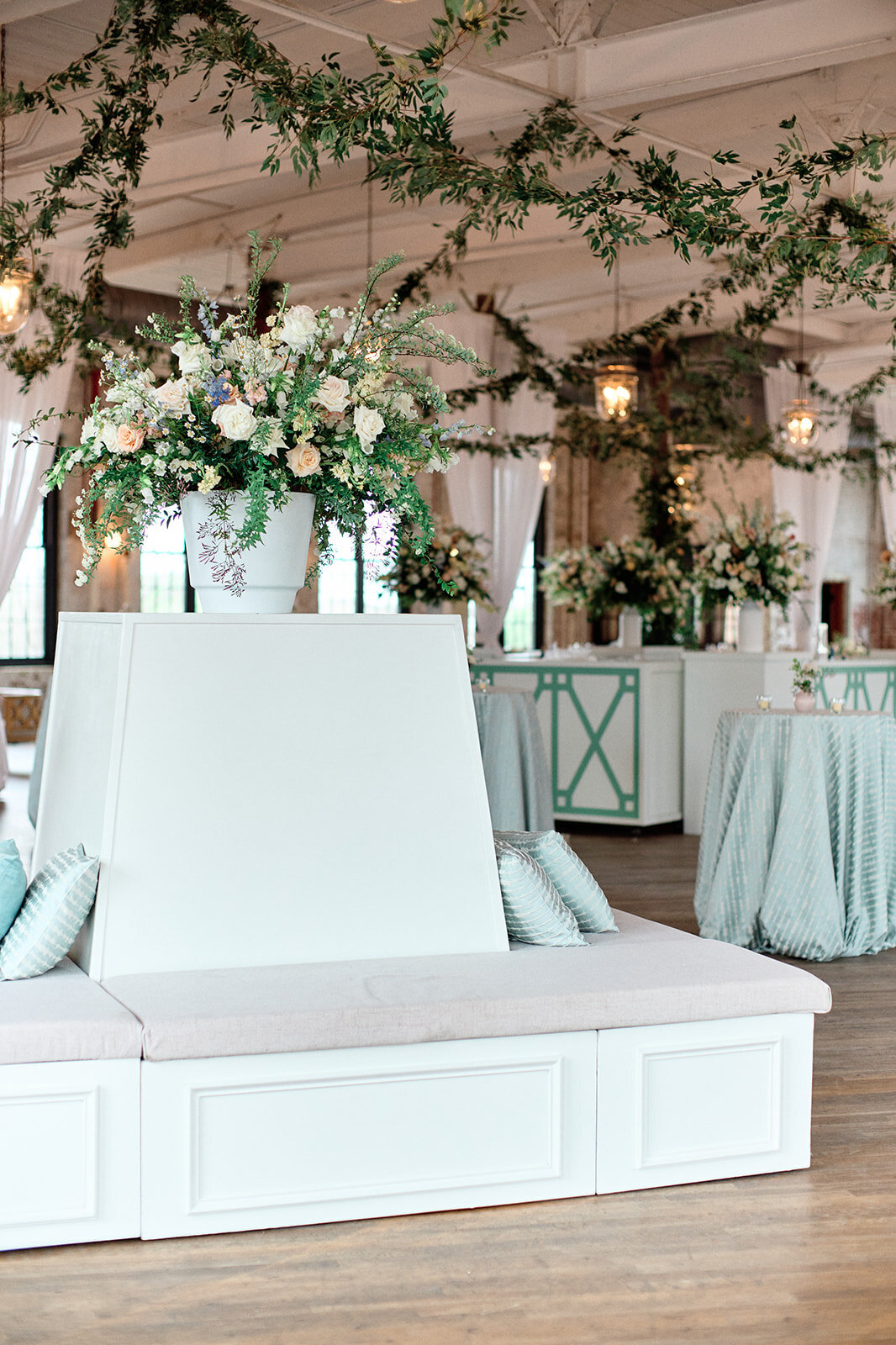 Pure Luxe Bride - Kate + Preston - Wedding at The Cedar Room - 18