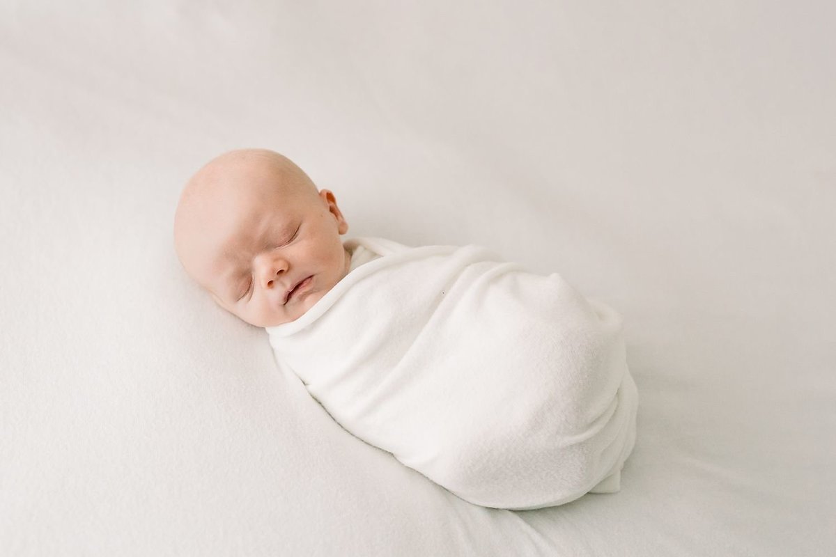 BostonNewbornPhotographer_0392