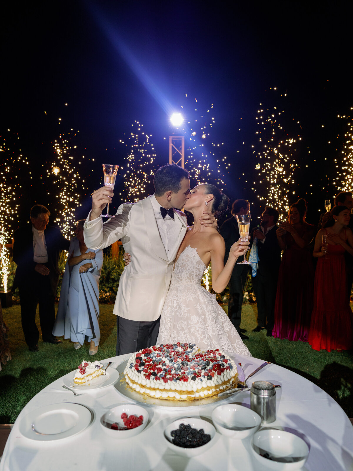 Luxury Wedding In Ravello by Destination Wedding Photographer Liz Andolina55