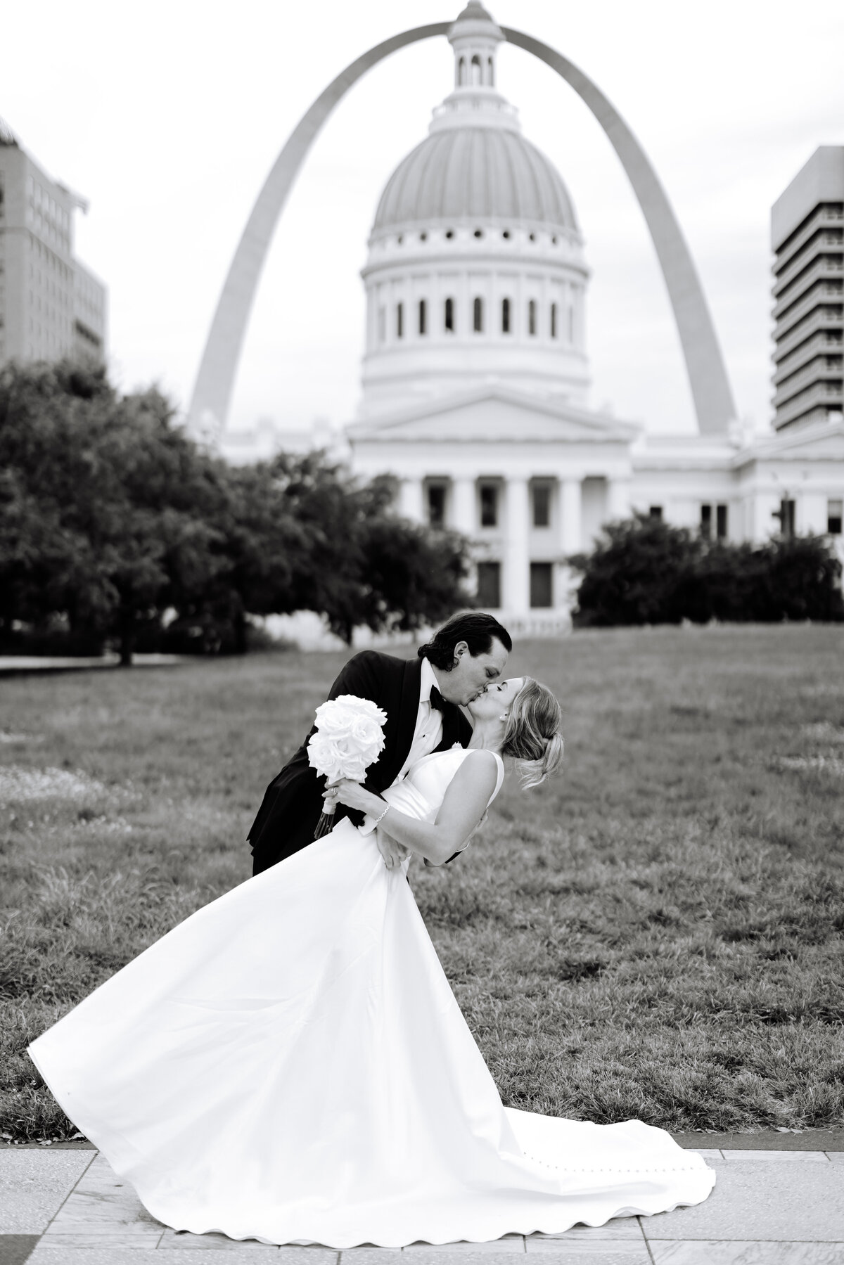 St Louis Wedding Photographer Chase Park Plaza-21