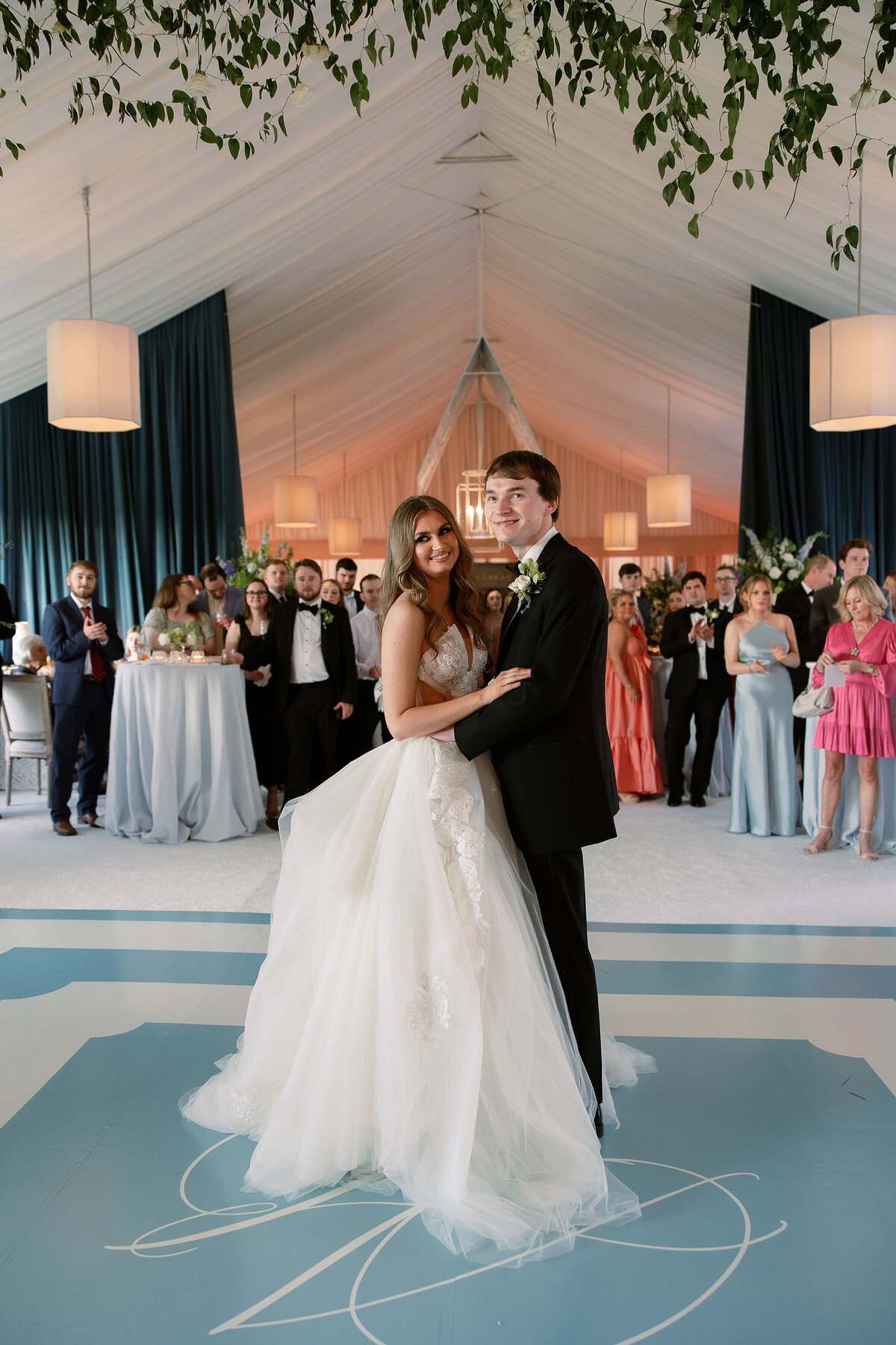 Oxford Mississippi luxury tented wedding photographer 0037