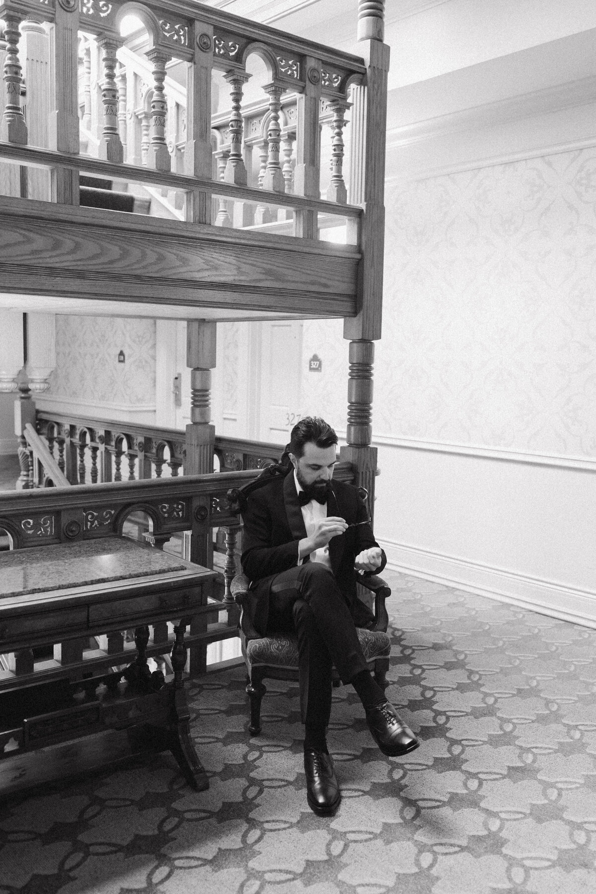 horton-plaza-hotel-san-diego-wedding-raven-berlin-photo-29