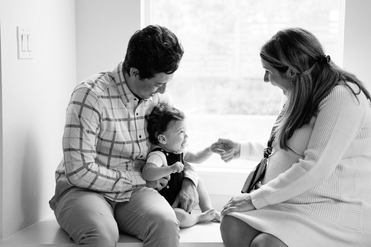 austin-family-photographer-at-home-session (1)
