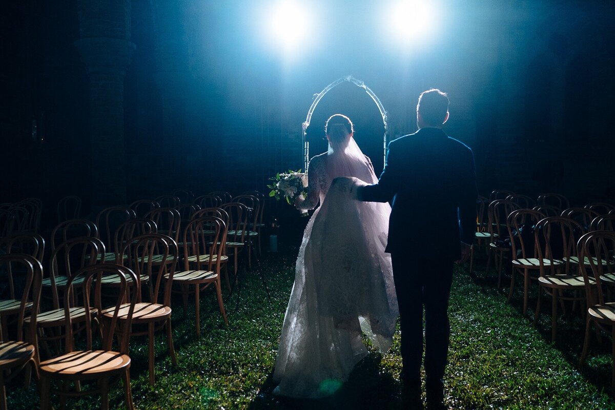 Airplane Hangar-Bermuda-Wedding-Dasfete-12