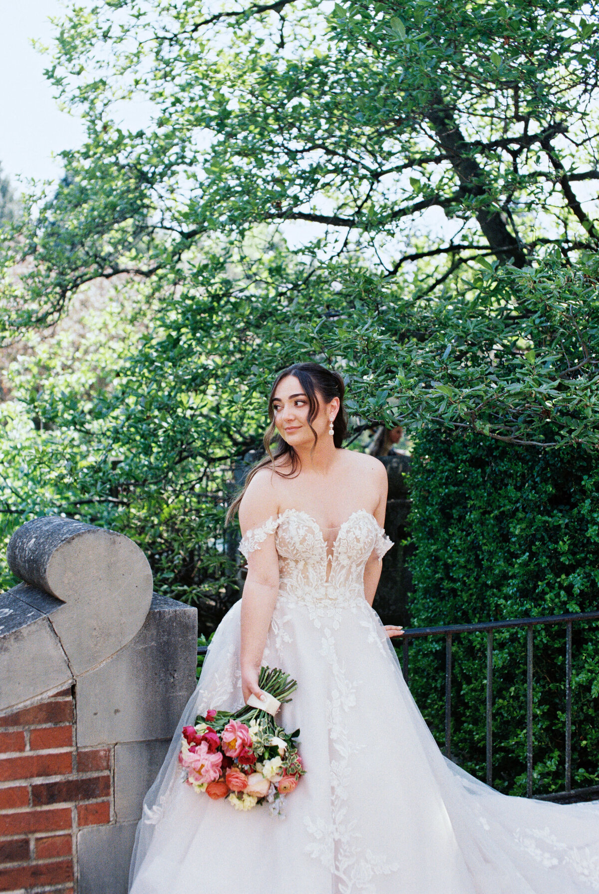 Maria + Grant + Truvision Studios 205