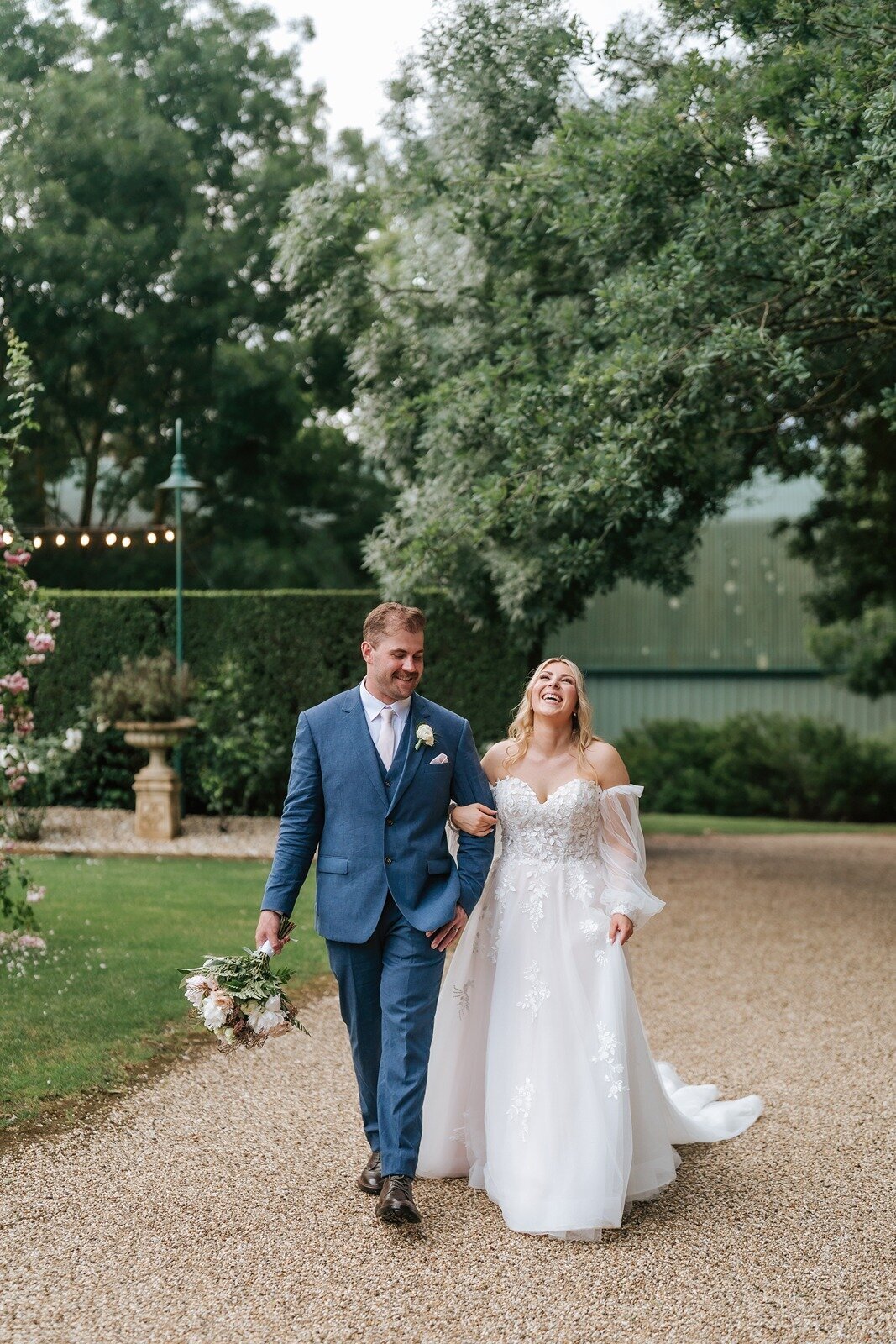 Elope-styled-micro-wedding-melbourne-elopement-flowerdale-estate-marriage46