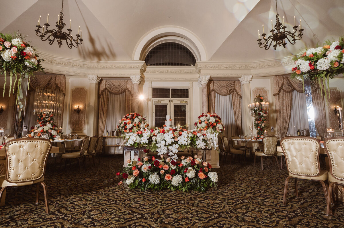 reception ballroom wedding photos at the enchanting north jersey wedding venue pleasantdale chateau 