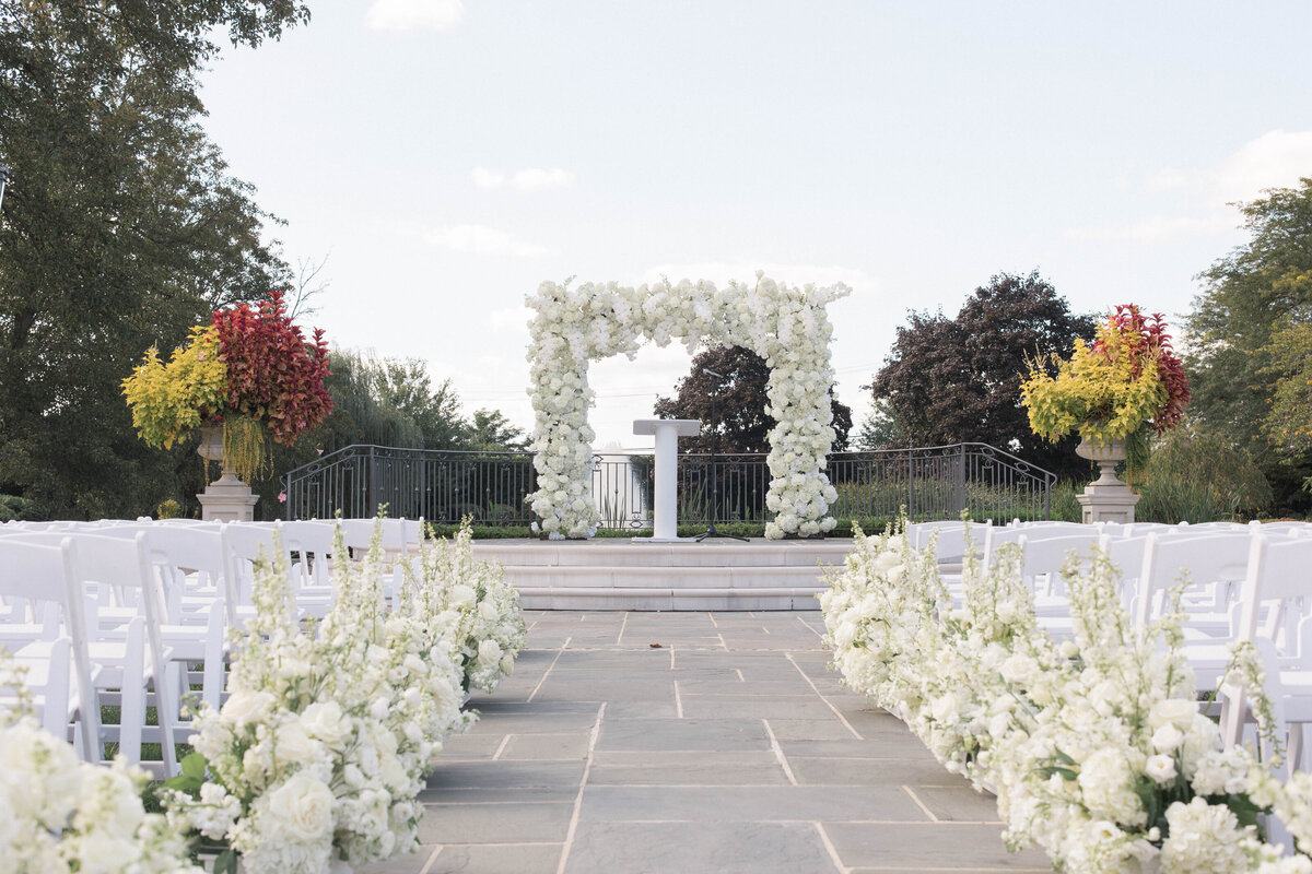 Molly Sue Photography Wedding at Park Chateau 46