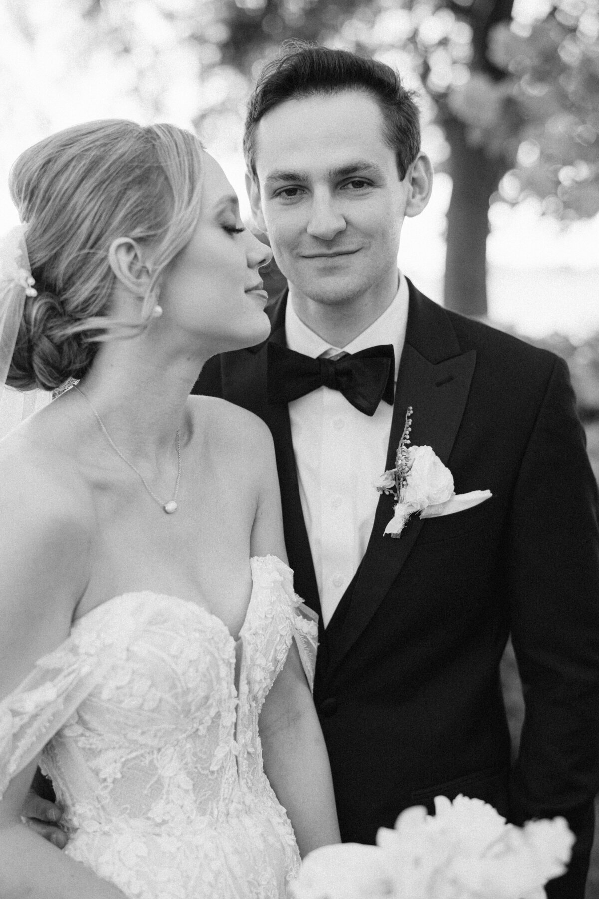 Grace & Ardor Co. East Coast Wedding Engagement Photography Pennsylvania New York City New Jersey Timeless Bold Art Direction Editorial Erin McGeever New Hope Hotel du Village Stockton Lambertville-56