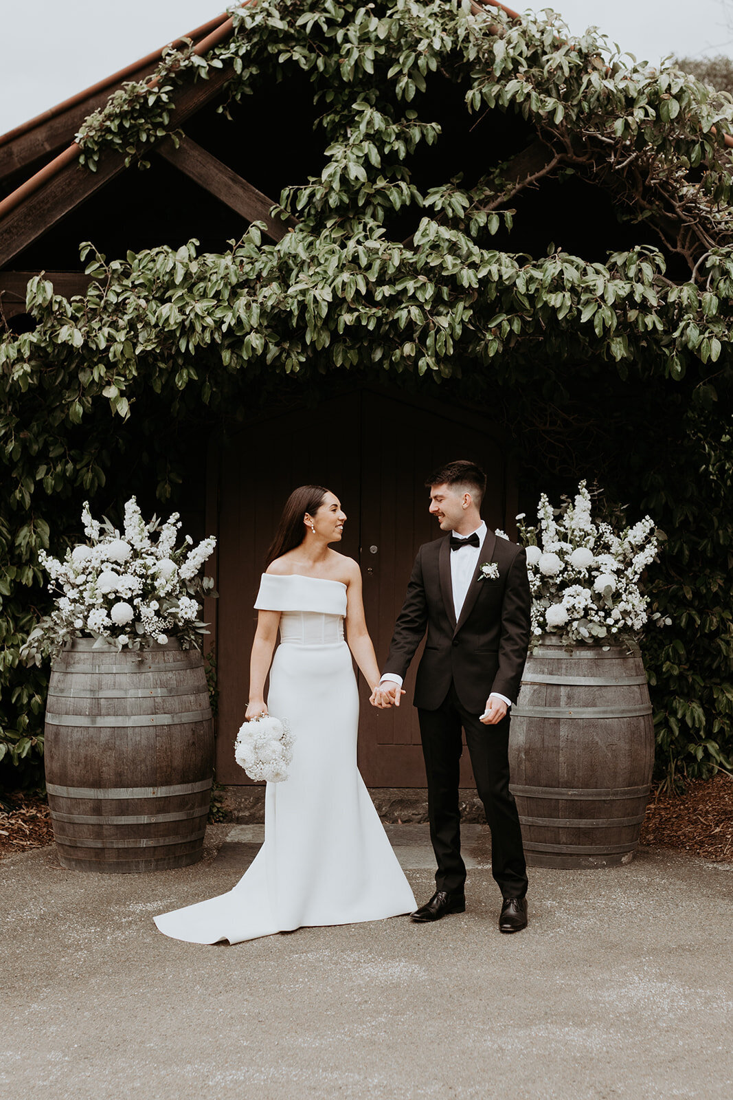Sneak peeks (35 of 108)