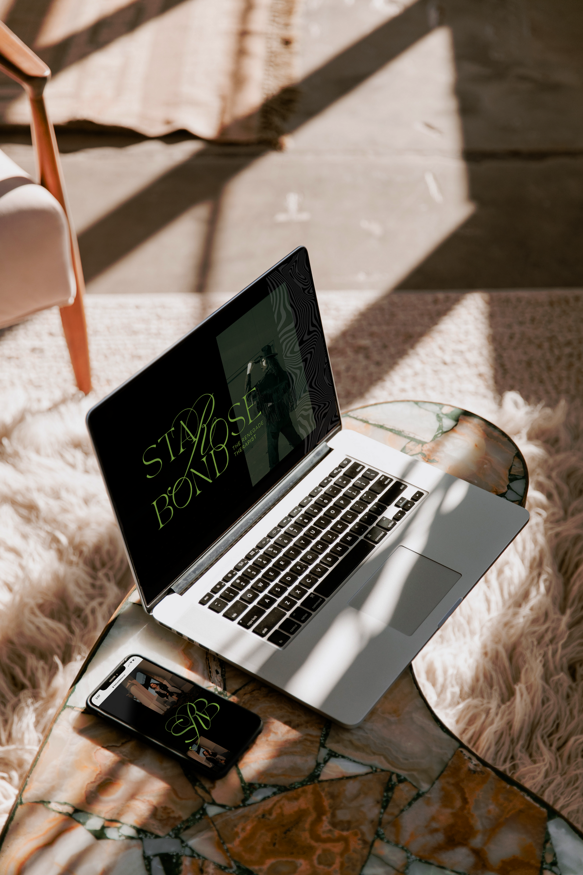THL-Designer Stock-2_Mockup