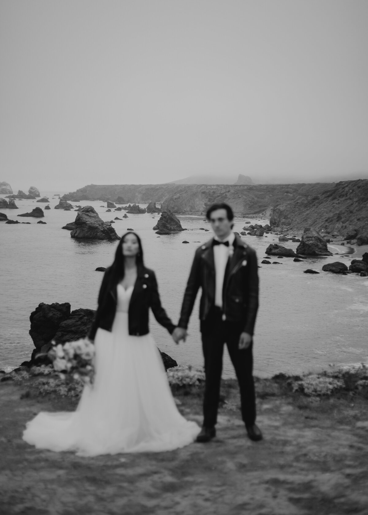 07312021_Chris+KaylaElopement_BodegaBayCA_AnjaJensenPhotography_154