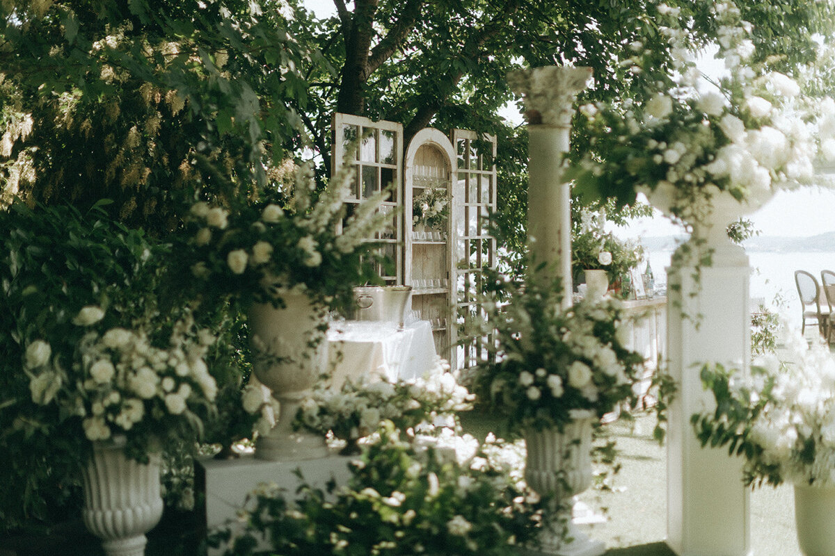 White-Admirals-House-Wedding-FLORA-NOVA-DESIGN-SEATTLE-00007
