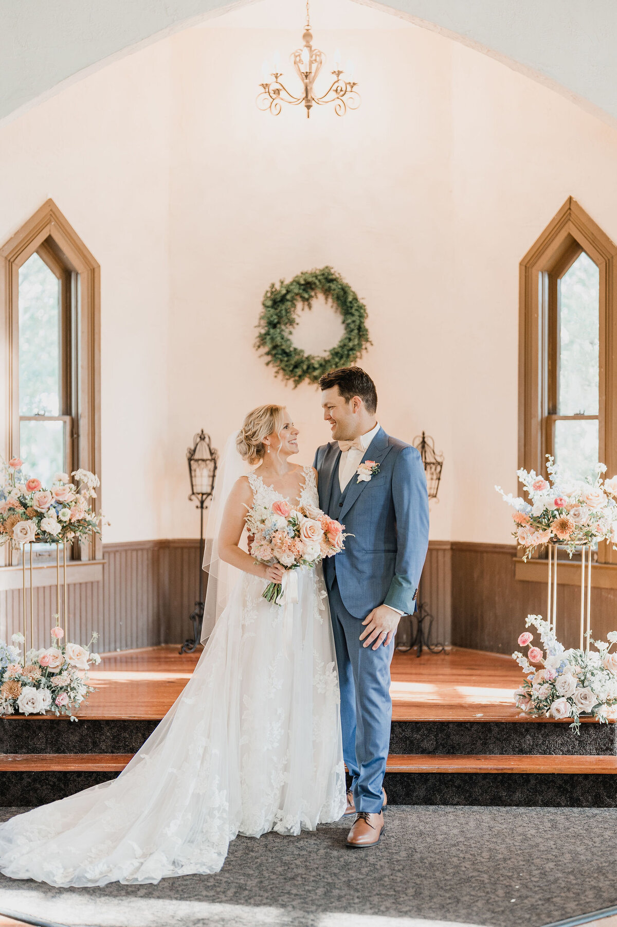Chantilly-Chic-Celebrations-Tara-Tomlinson-Andrews-Memorial-Chapel-4