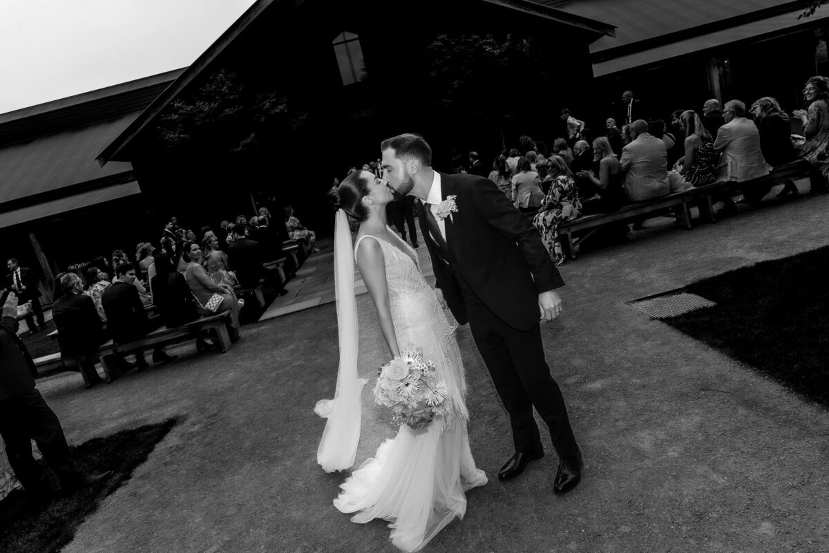 bendooley estate wedding-31