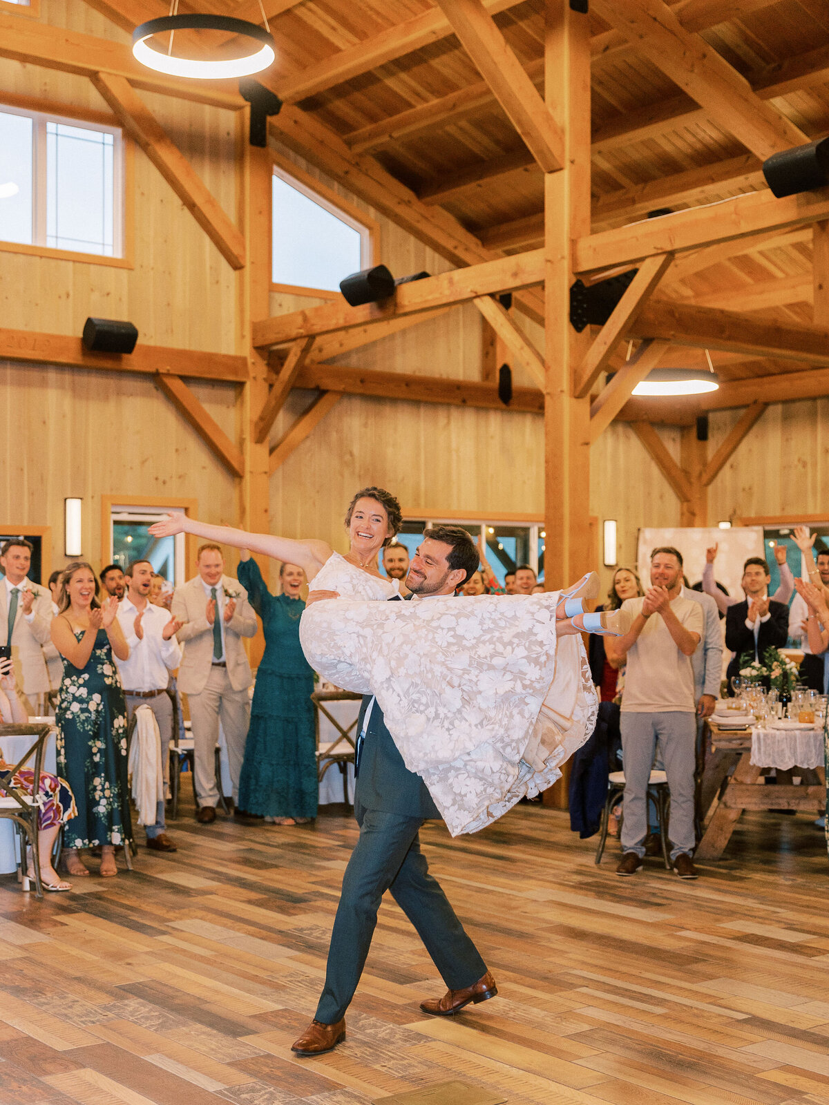 EmilyandZekeweddinghighlightEsraYPhotography-148