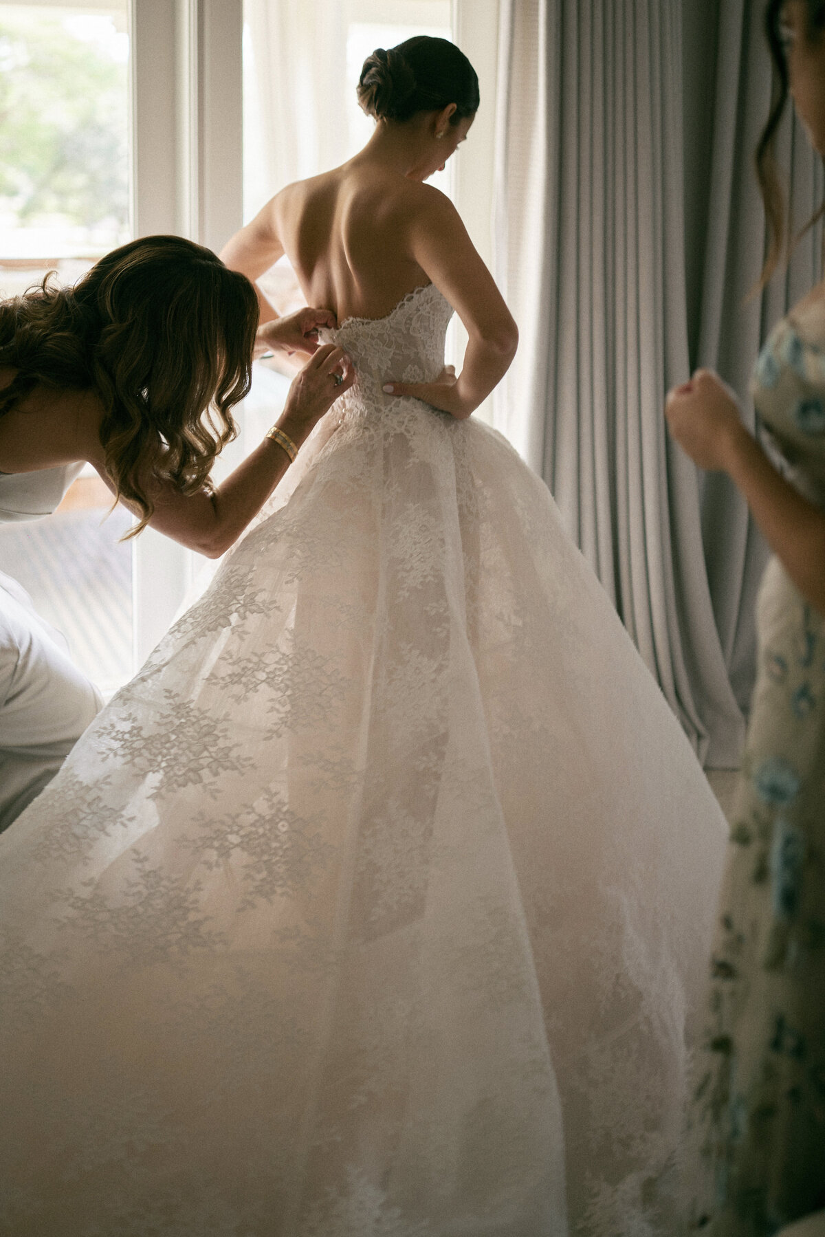 231202CAMEDD_adv0032