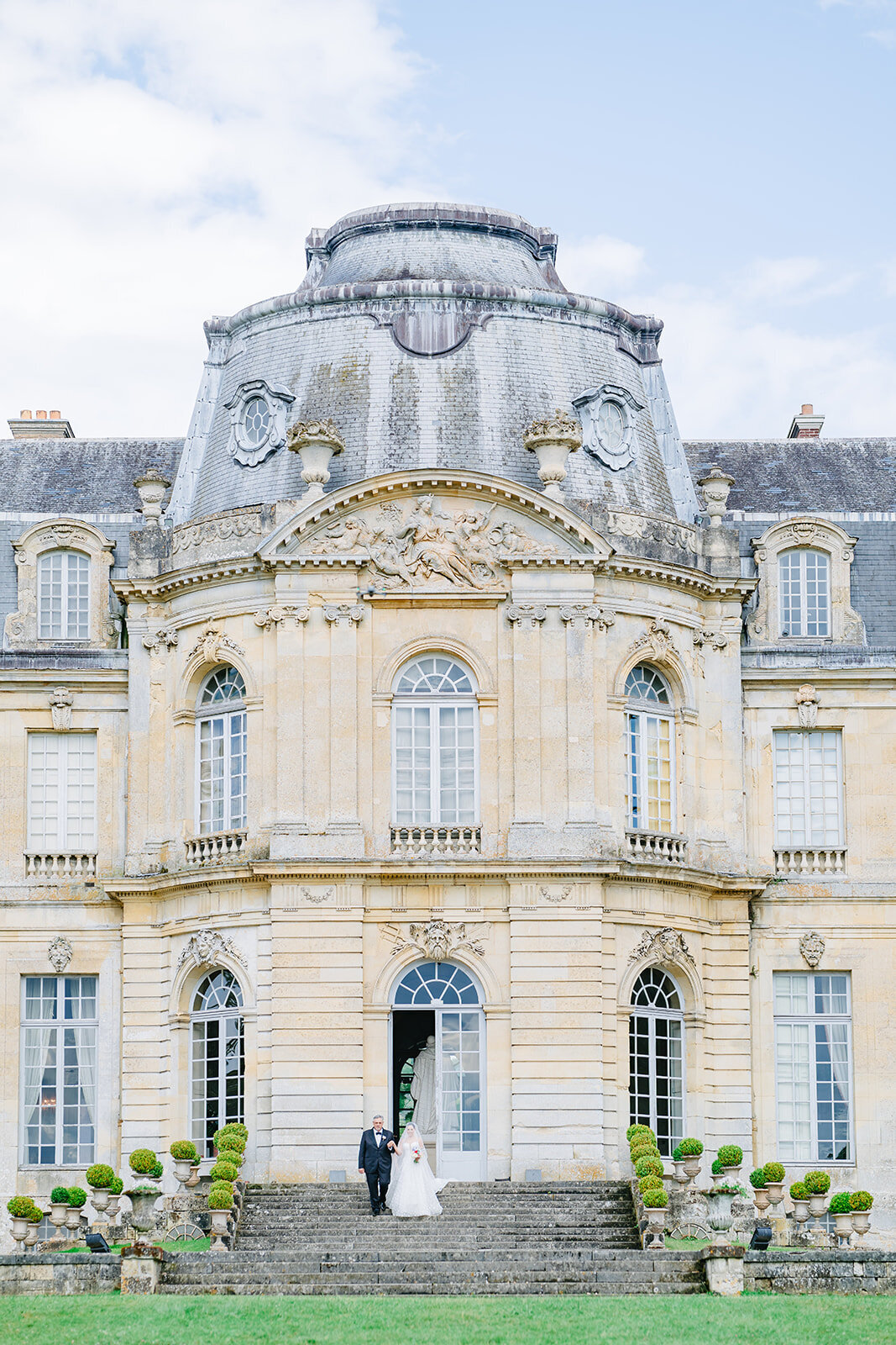 MorganeBallPhotography-Wedding-ChateauChamplatreux-SandyDavid-06-ceremony-105-2801_websize