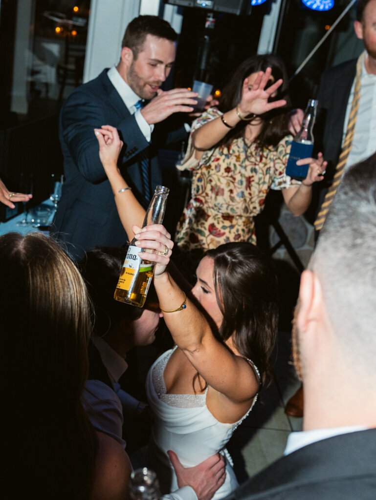 Silver-Swan-Bayside-Wedding-75